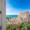 Beachfront Bahia La Plata private pool penthouse by Costarentals - Ref M13 - Естепона