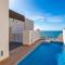 Beachfront Bahia La Plata private pool penthouse by Costarentals - Ref M13 - Естепона