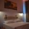 Kronos Hotel