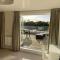 Reed Warbler - HM111 - Lower Mill Estate Penthouse Apartment with Spa Access