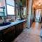 4 Elements House:Central, Views-Every Rm, AC, Pets