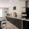 Super 8 by Wyndham Sarnia ON