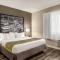 Super 8 by Wyndham Sarnia ON