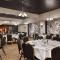 Super 8 by Wyndham Sarnia ON