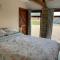 Stable Cottage, Old Mill Farm, Cotswold Water Park