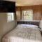 Inspiration Cabin at Lake Godstone