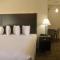 Americana Modern Hotel - Redding
