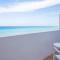 Brisas Beachfront Penthouses - كانكون