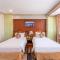 Huong Viet Hotel Quy Nhon - Beachfront