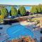 Pool and Dock Access Lakefront Hot Springs Condo! - 温泉城
