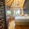 Tree Tops Holiday Let & Sauna South Downs West Sussex Sleeps 10