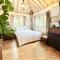 Tree Tops Holiday Let & Sauna South Downs West Sussex Sleeps 10
