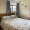 Tupenny Cottage, Old Mill Farm, Cotswold Water Park