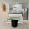 Apartamento sempre novinho 2 quartos Ponta Verde
