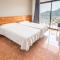 Can Fisa Hotel & Apartments - Corbera de Llobregat