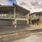 Townhome with Hot Tub Across From Ski Lifts!