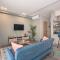 Chic Fully Serviced Apartment at Regatta Living II - 705