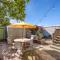 Light filled Condo 3 Bedrm with enclosed sunny backyard