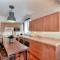 Light filled Condo 3 Bedrm with enclosed sunny backyard