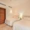 Go away to this charming apt at Sublime w private jacuzzi included