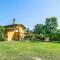 4 Bedroom Amazing Home In San Miniato