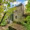 Finest Retreats - Luxurious Hidden Cragg Vale Escape by Hebden Beck