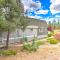 Château Forêt in Big Bear with Hiking Trail Access - مدينة بيغ بير