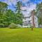 Woodstock Getaway with Hot Tub about 2 Mi to Dtwn!