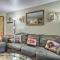 Rustic Condo with Deck Less Than 1 Mi to Angel Fire Resort! - أنجل فاير