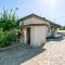 Nice Home In Capezzano Pianore With Wifi And 3 Bedrooms - Capezzano Pianore,