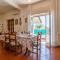 Nice Home In Capezzano Pianore With Kitchen