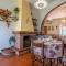 Nice Home In Capezzano Pianore With Kitchen