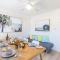 Crystal by the Bay 5 4 6 Crystal Cl air conditioned Wi Fi and close to the beach - Fingal Bay