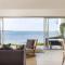 Encore five nine ? luxurious absolute beach front apartment - Soldiers Point