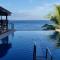 Beachfront Vacation Villa with Infinity Pool - Batangas