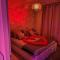 Jacuzzi Appartement love room - Freneuse