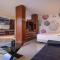 Shoshana Hotel Boutique