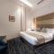 Platinum Al Khamseen Serviced Apartments