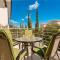 Lovely 2 Bedroom Family Apartment w/ Pool