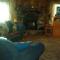 BEAR CABIN GETAWAY!!!(SPA) Pet Friendly Backyard
