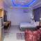 Roof top Studio+Gym+Snooker Rhodabode Apt, Nile