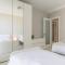 New & central located 3 Double bedroom apartment - Close to all amenities