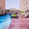 Nasma Luxury Stays - Serene Apartment With Balcony Steps From The Sea - Abu Zabi