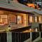 Royale Retreat Hotel & Spa Near Mall Road