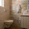 Neelam Bed & Breakfast
