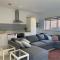Fully Detached Studio Annexe with King Bed for 2 & Sofa Bed for 2