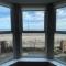 The Beach Front Apartment, Amazing Frontline Sea Views