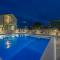 Impressive villa Fenix, salt water pool, wine cellar, football, basketball court - Donje Biljane