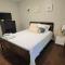 Refreshed!! Private 4BRMs 2 Bath - 2 King Beds!!