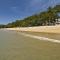 On Palm Cove Beachfront Apartments